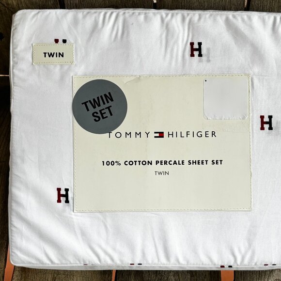 Tommy Hilfiger 100% Crisp Cotton Percale Twin Size White Sheet Set - H Logo - Picture 1 of 4